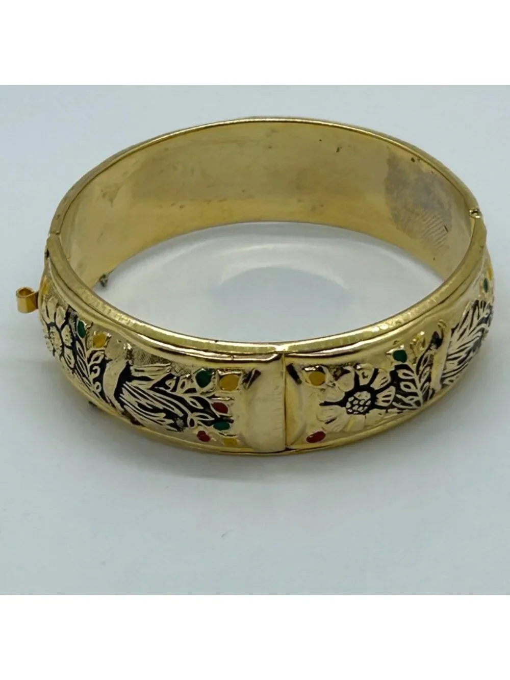 Vintage Gold Tone Floral Hinged Bangle Bracelet Enamel Detailing Embossed READ